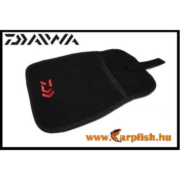 Daiwa Towel Kéztörlő 
